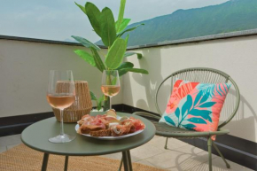 PENTHOUSE ISEO LAKE VIEW - Free Wi-Fi and Private Parking Included
